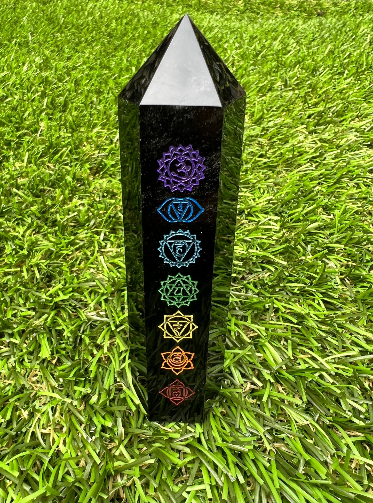 Obsidian chakra point