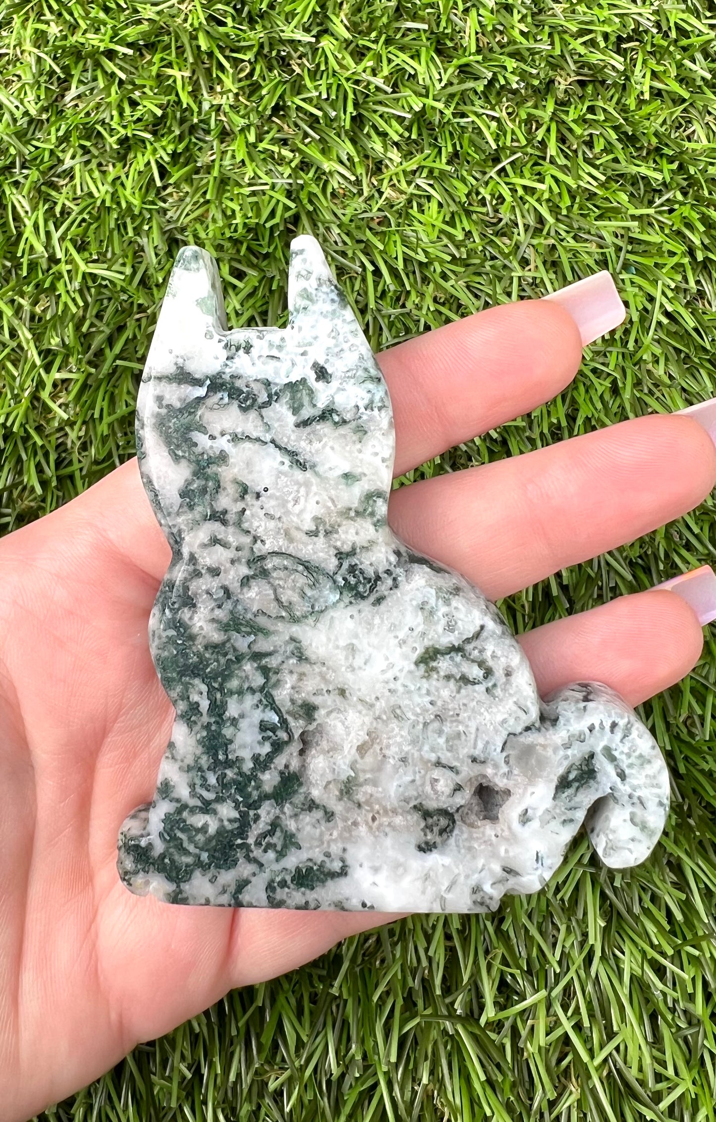 Self standing moss agate cats
