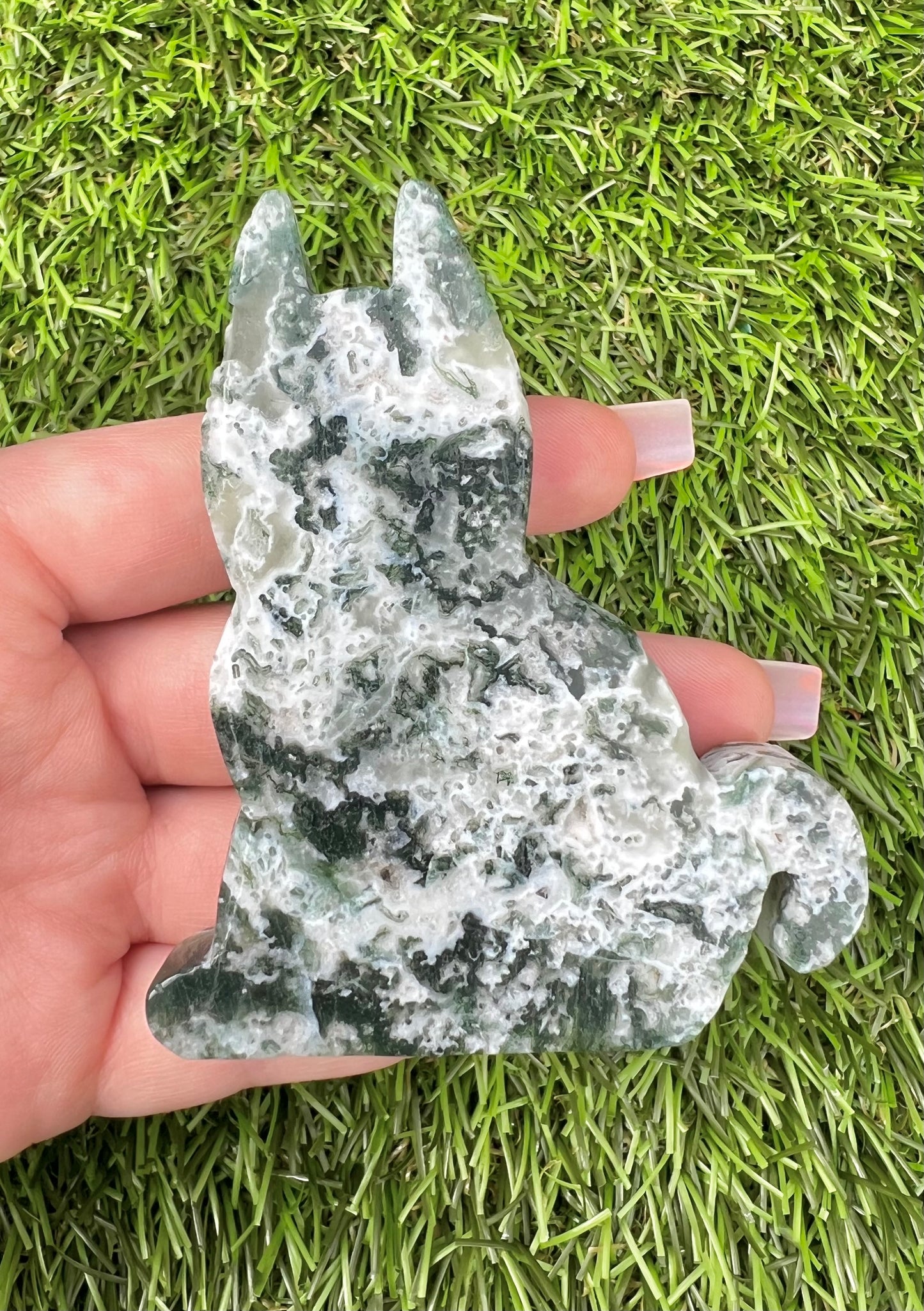 Self standing moss agate cats