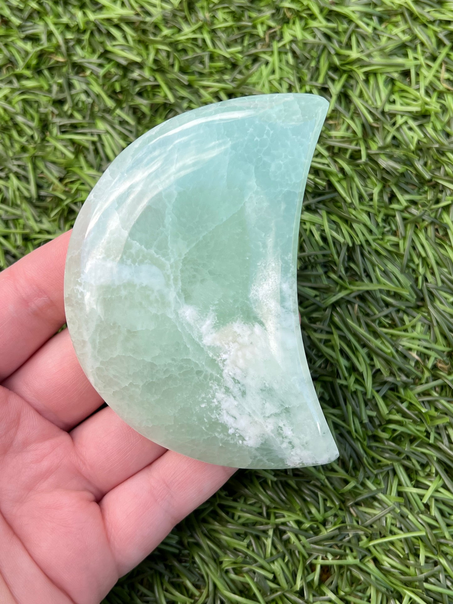 Pistachio calcite moons