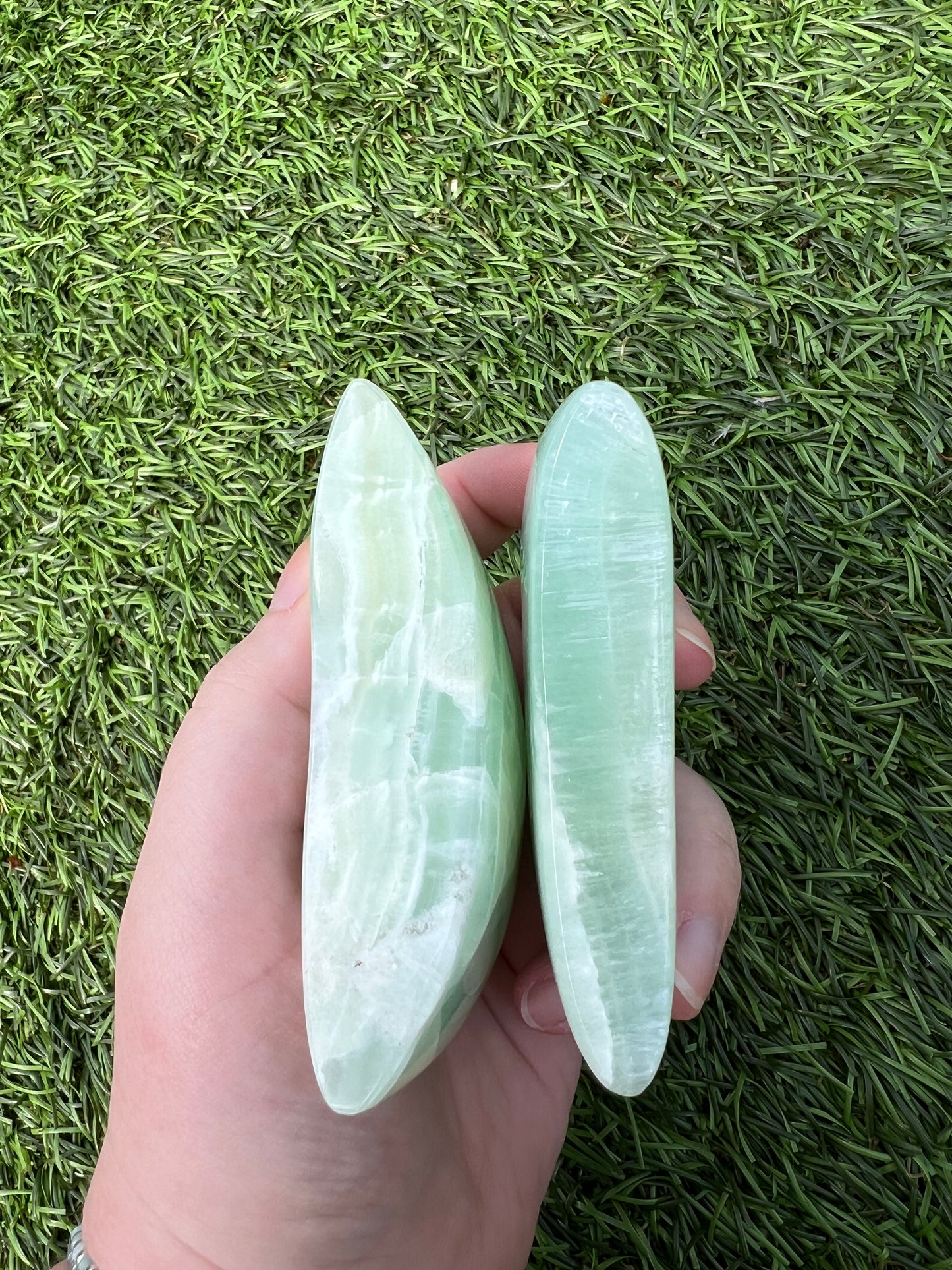 Pistachio calcite moons