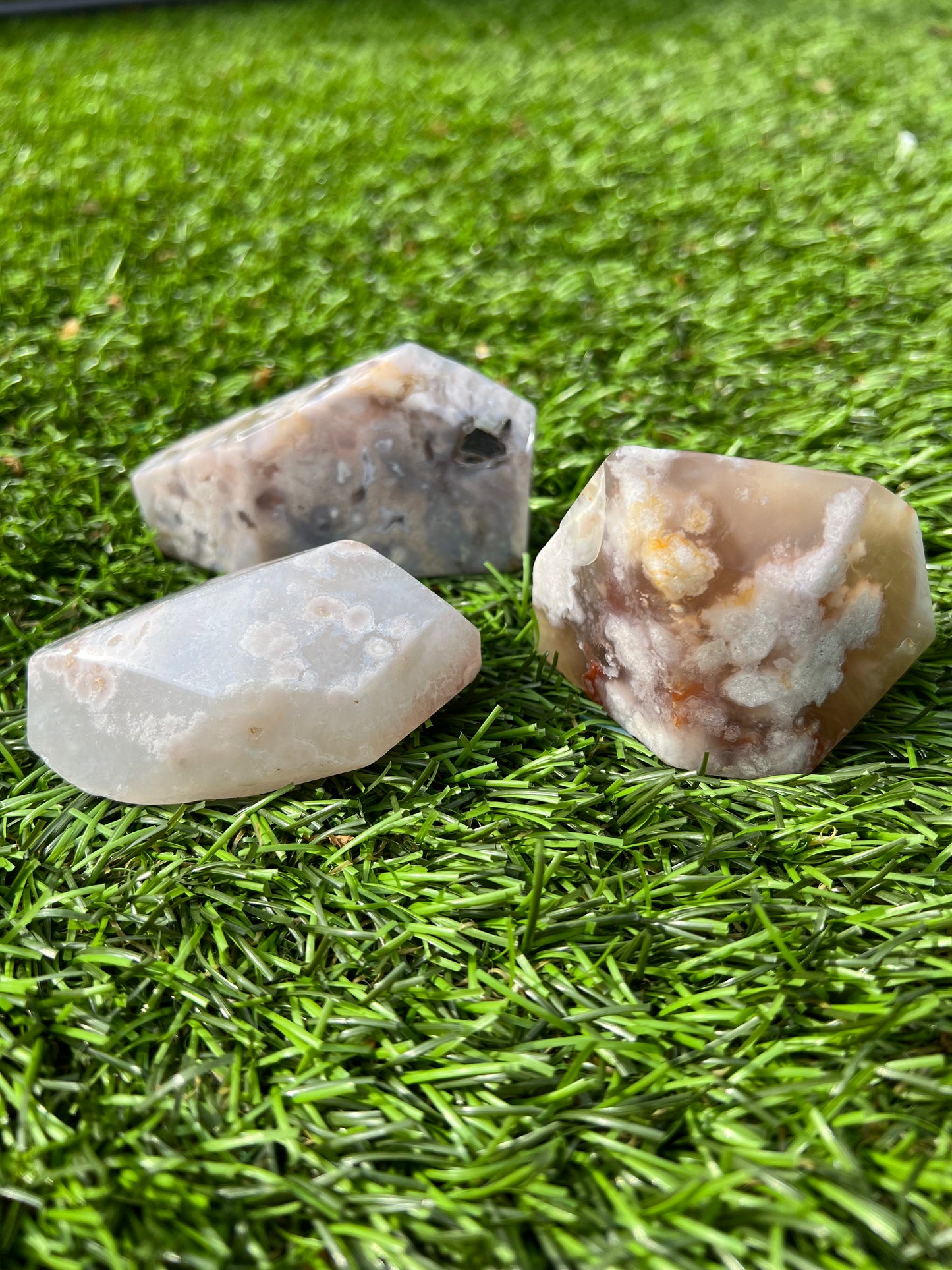 Flower agate free forms