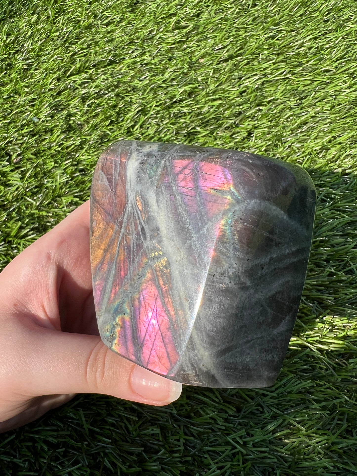 Labradorite free form
