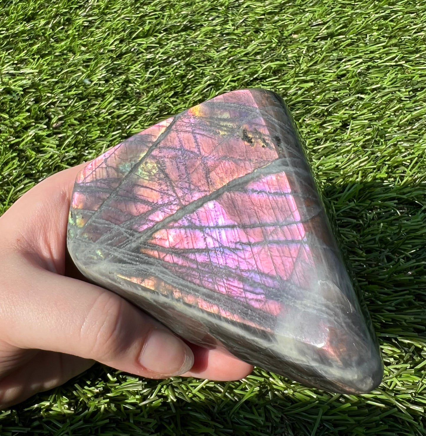 Labradorite free form