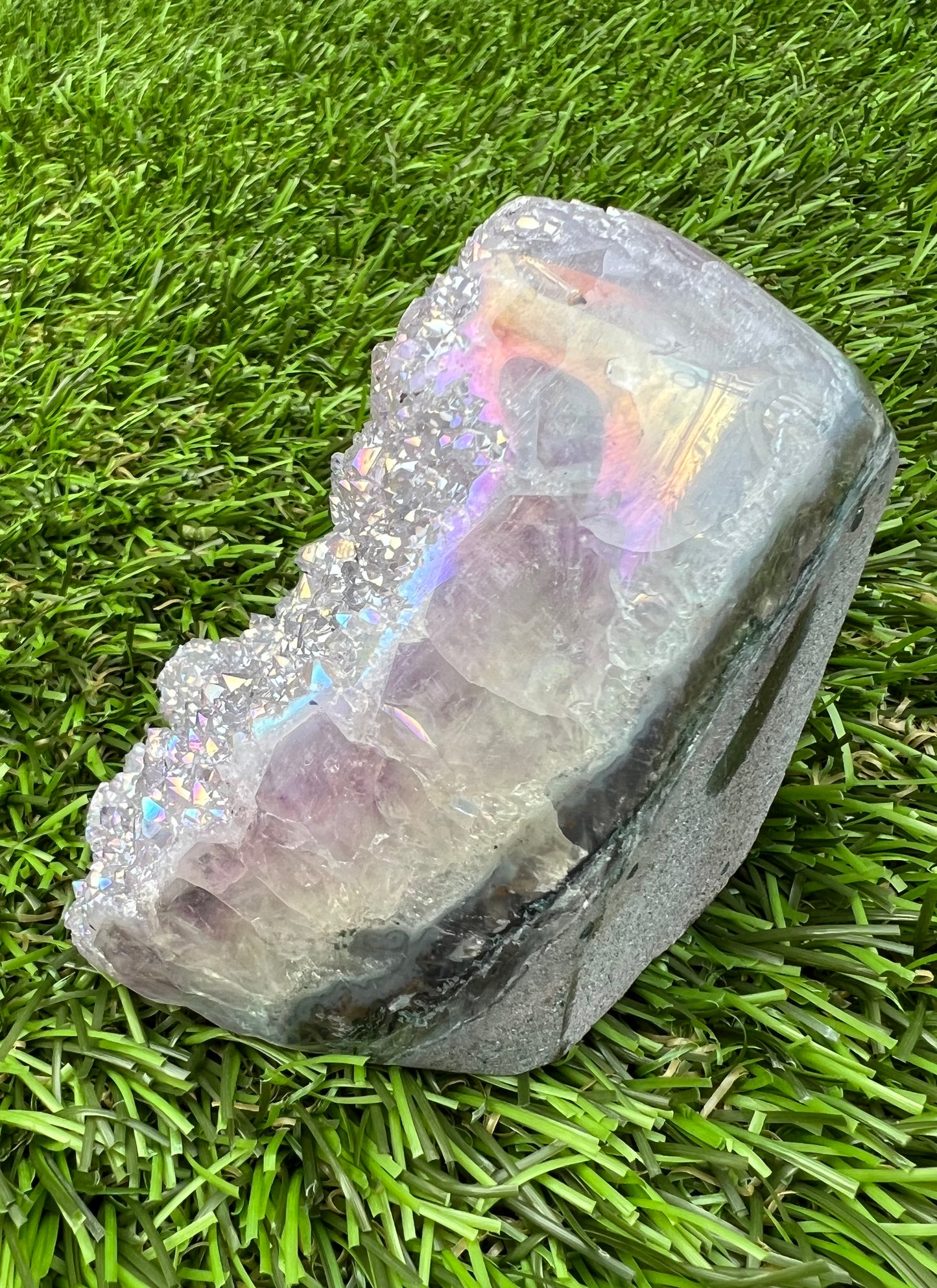 Aura amethyst cluster