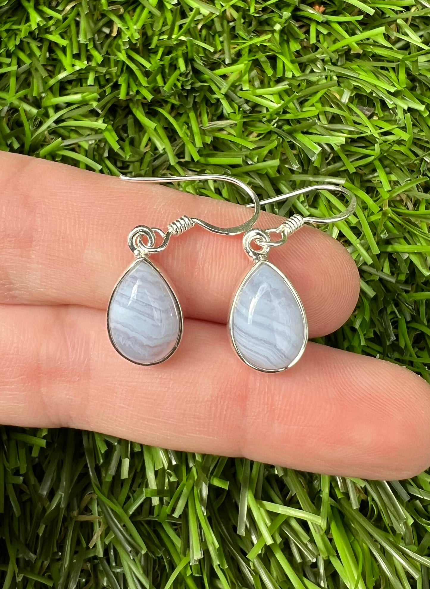 Blue lace agate earring (sterling silver)