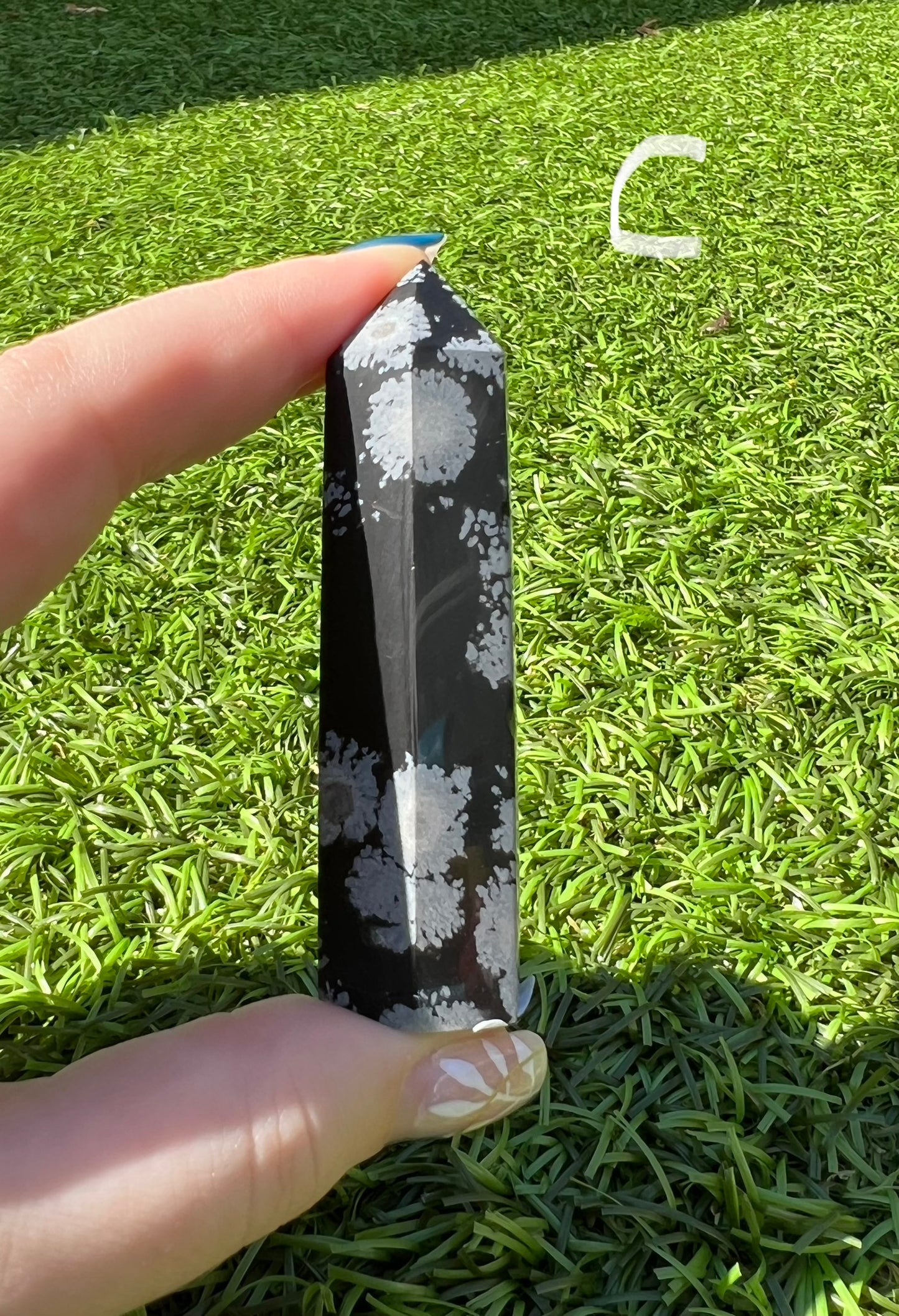 Snowflake obsidian points