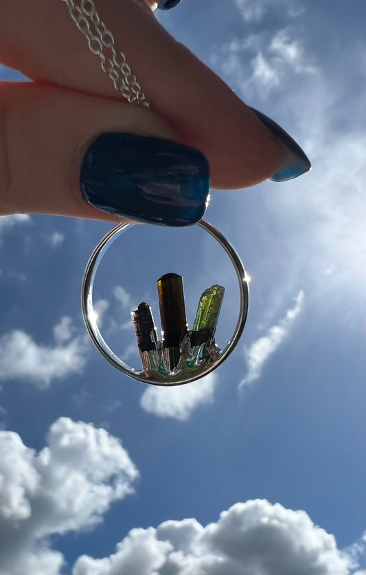 3 point tourmaline with unique green tourmaline