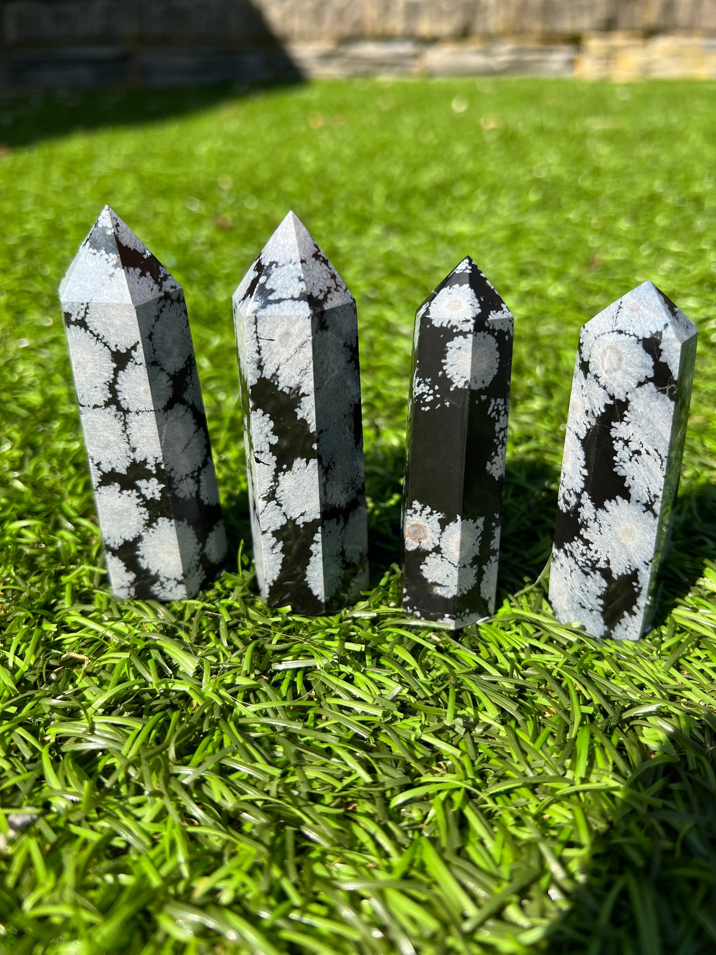 Snowflake obsidian points