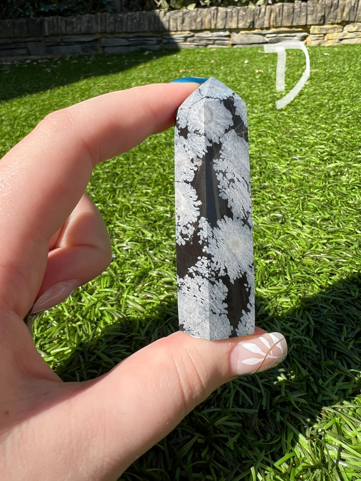 Snowflake obsidian points